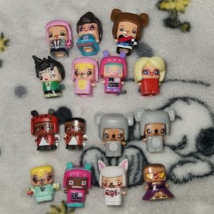 💙2/$8💙 My Mini Mixie Q Figures